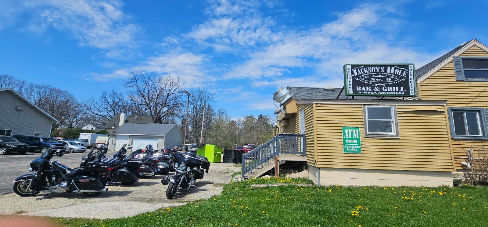 Jackson's Hole Bar & Grill photo 4